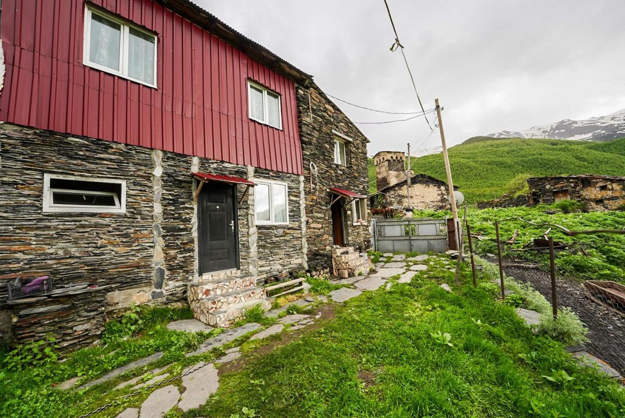 Bori'S Guesthouse Ushguli Eksteriør bilde